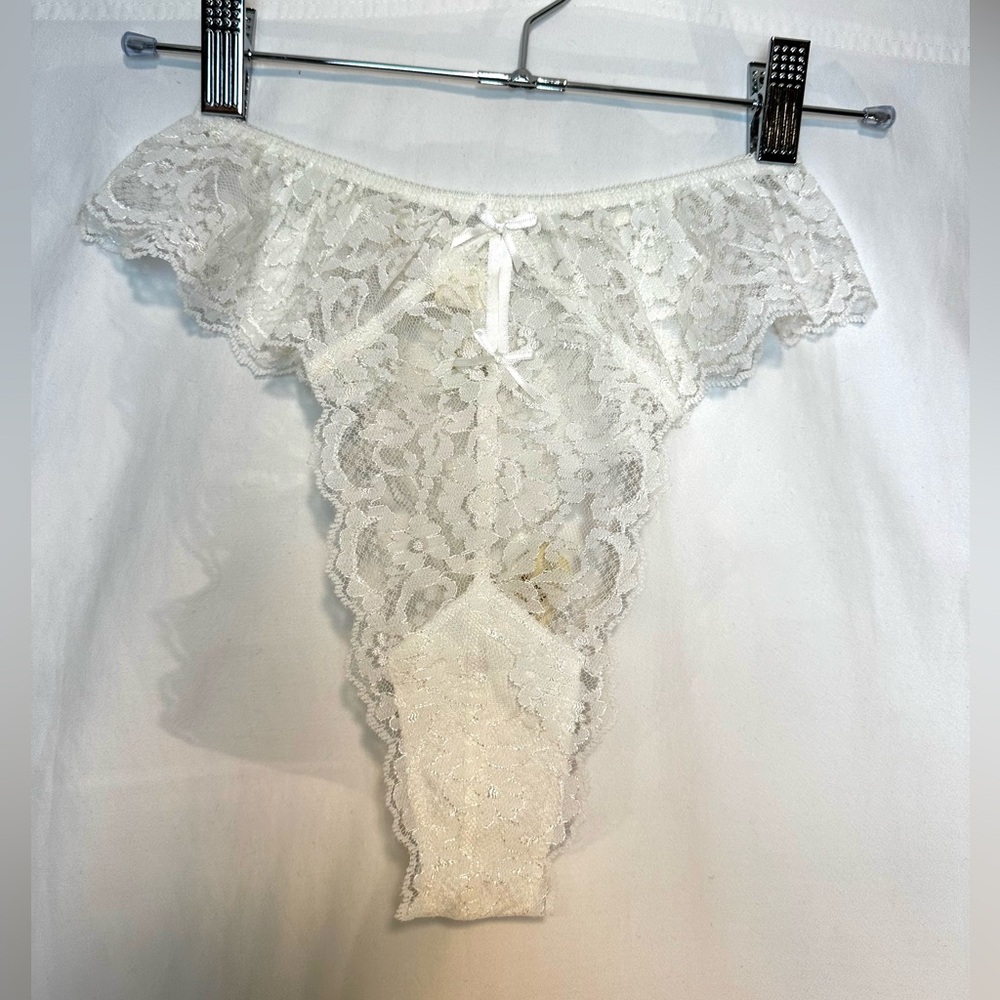 Victoria's Secret Vintage White Lace Panties NWT - Picture 6 of 9